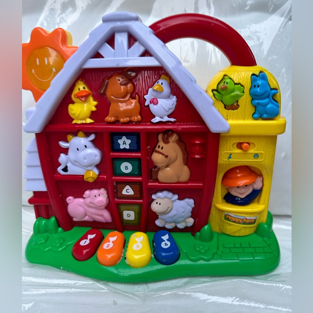 Vintage Navystar HAPPY FARM Activity ANIMALS SOUNDS Barn TOY